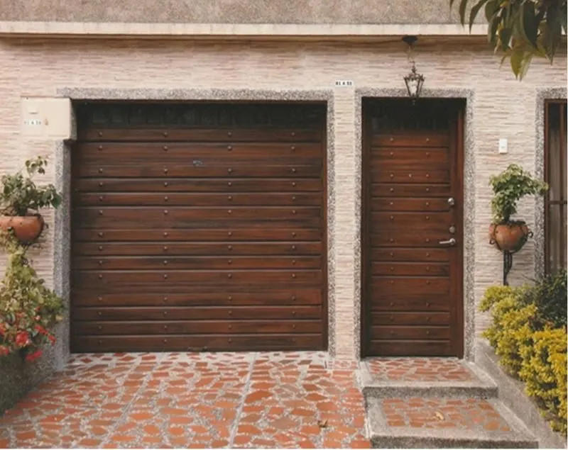 La imagen 1 de la Empresa FABRI-PUERTAS