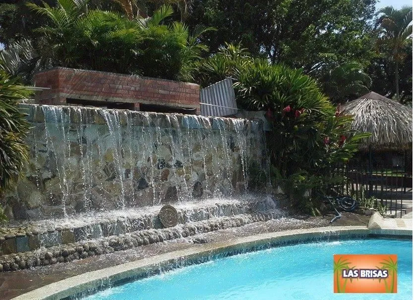 La imagen 1 de la Empresa BALNEARIO LAS BRISAS