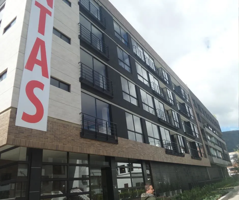 La imagen 2 de la Empresa ALUMINIOS STRUKTUR