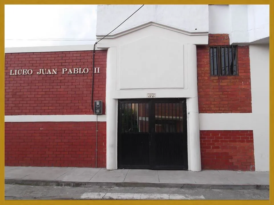 La imagen 3 de la Empresa COLEGIO LICEO JUAN PABLO II